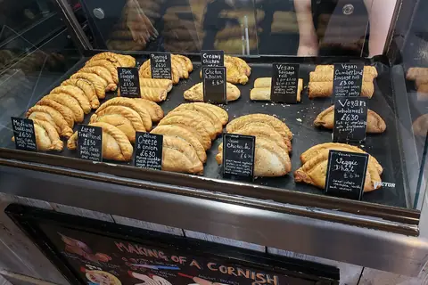 Del's Rolls photo 3